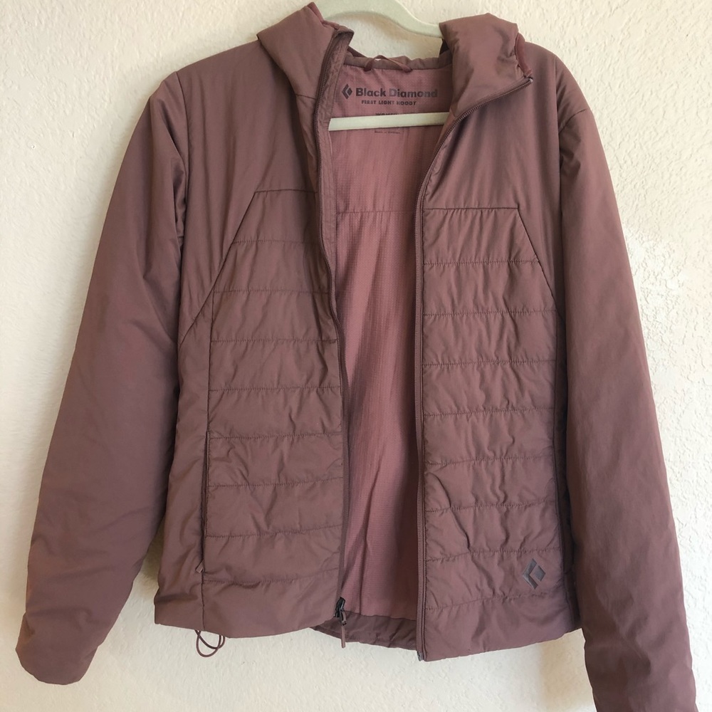 Black diamond women’s puffy jacket